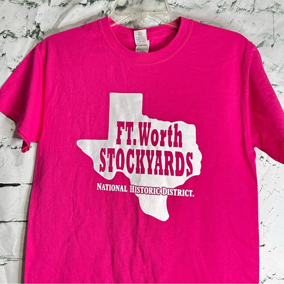 Gildan Ft. Worth Stockyards Shirt - Picture 2 of 8